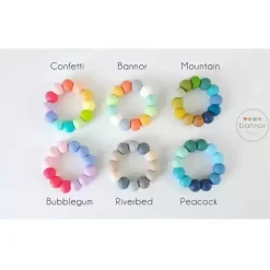 Bannor Toys Cloud Grasping Wooden Baby Toy with Teething Beads