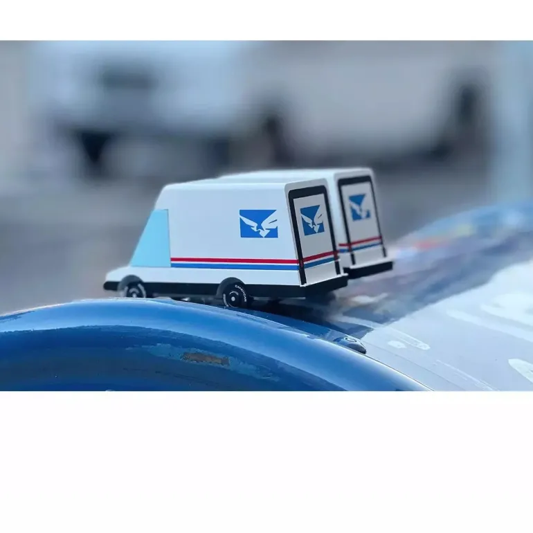 Candylab Candycar Futuristic Mail Van