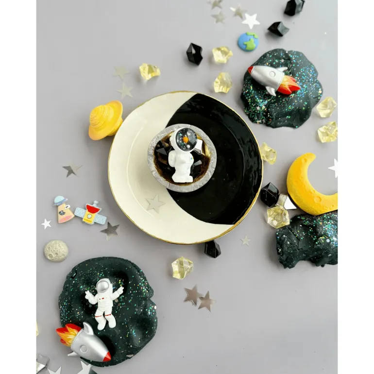 Earth Grown KidDough Play Kit- Space