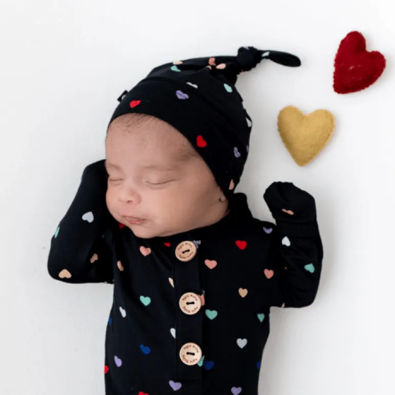 Kyte Baby Knotted Gown with Hat Set