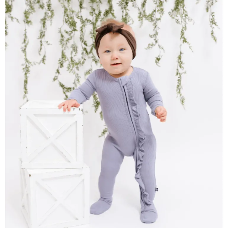 Kyte Baby Ribbed Ruffle Zippered Footie