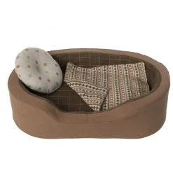 Maileg Dog Basket- Brown