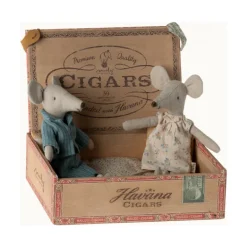 Maileg Mum & Dad In Cigar Box-2023