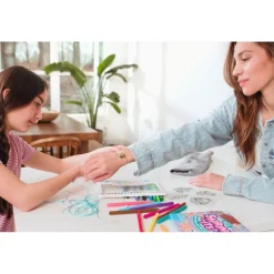 Ooly Shrink-Its! D.I.Y. Shrink Art Bracelets Kit - B.F.F.