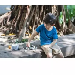 Plan Toys Construction Set