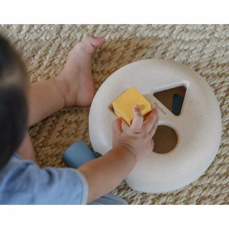 Plan Toys Geometric Sorting