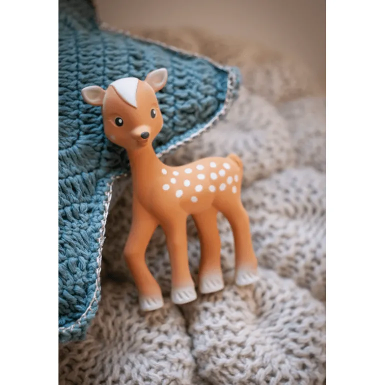 Sophie la Giraffe- Fanfan Fawn Brown