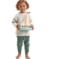 Tender Leaf Sailaway Boat