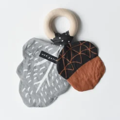 Wee Gallery Crinkle Teether- Acorn